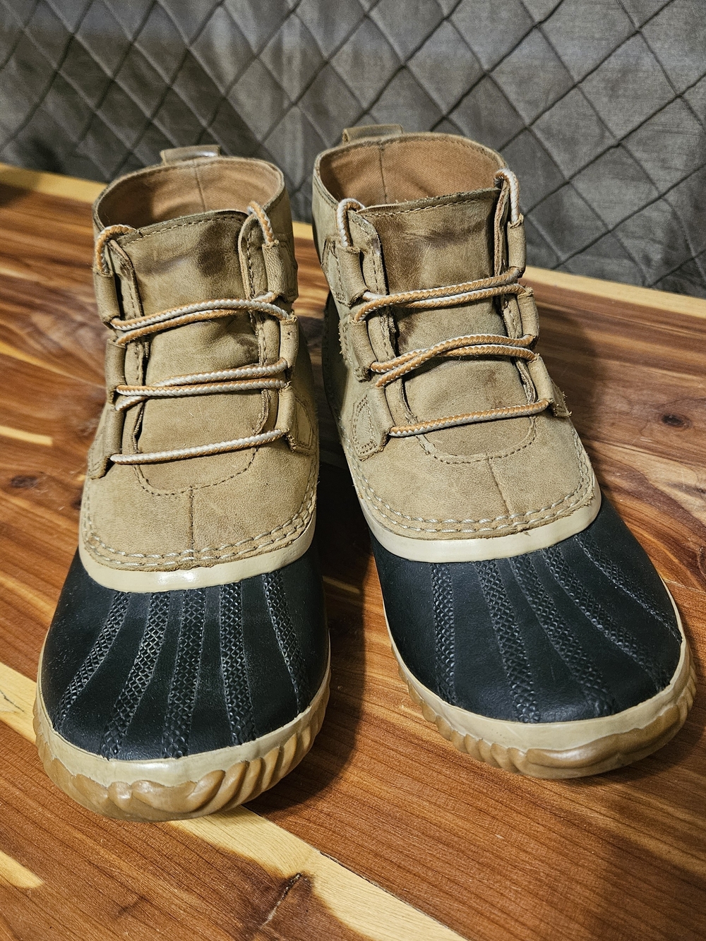 Sorel Women's Out 'N About Waterproof Duck Boots in Tan and Black
